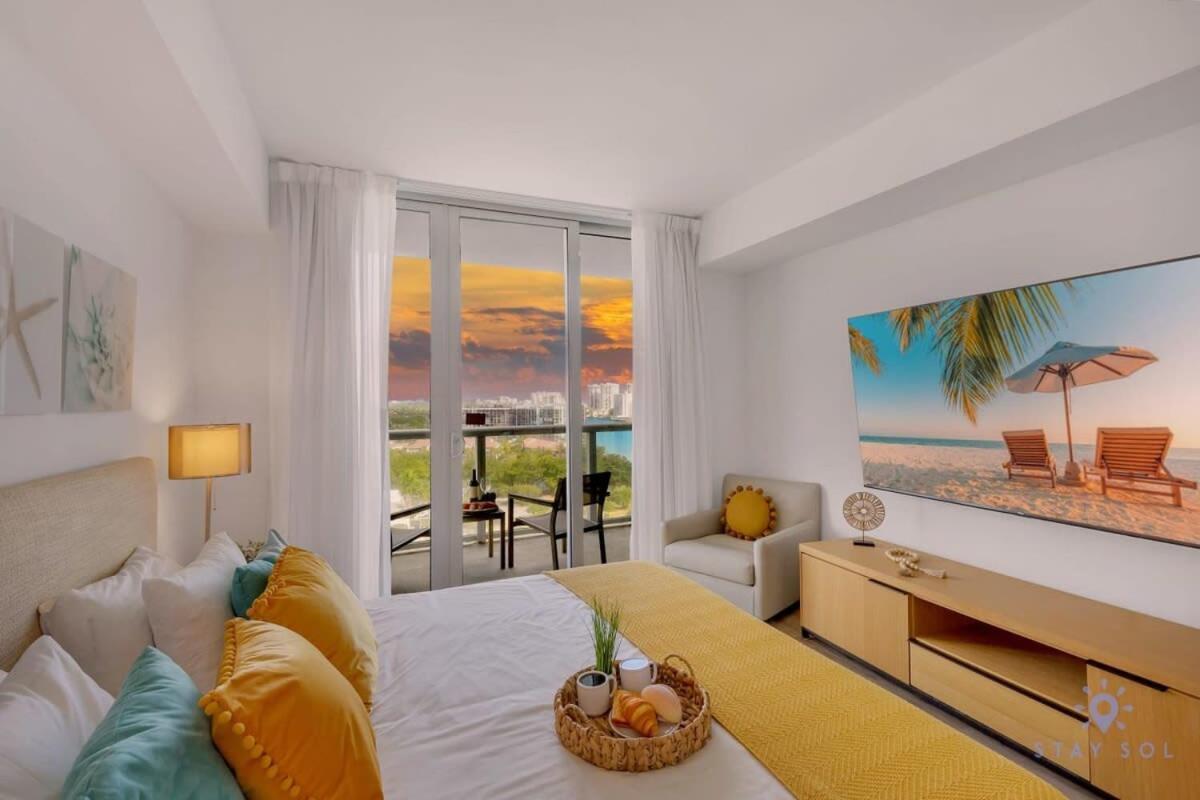Infinite Views, Amazing Pool, Gym, Near Beach ฮาลลันเดลบีช ภายนอก รูปภาพ