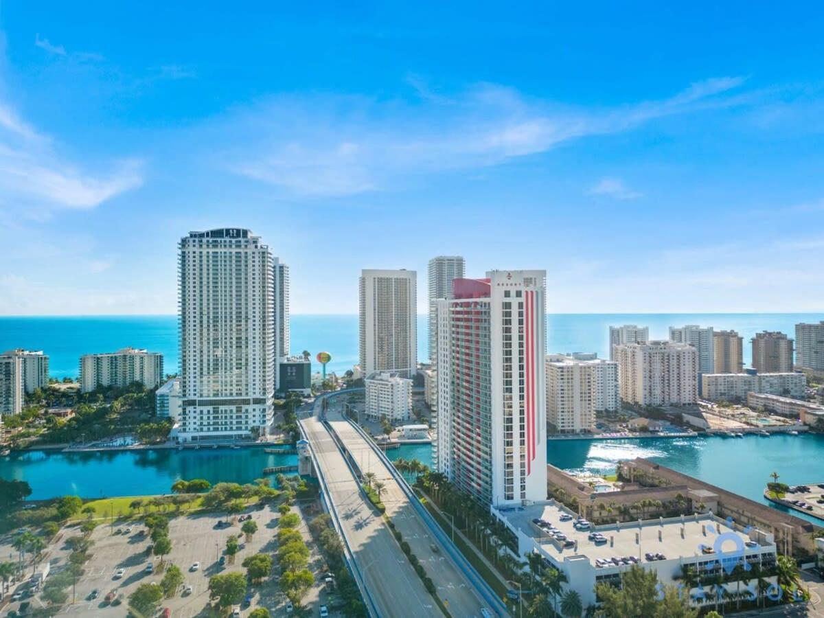 Infinite Views, Amazing Pool, Gym, Near Beach ฮาลลันเดลบีช ภายนอก รูปภาพ